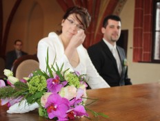 Brautstrauß im Standesamt